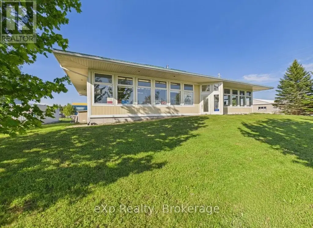1223 Mackenzie Road, Saugeen Shores